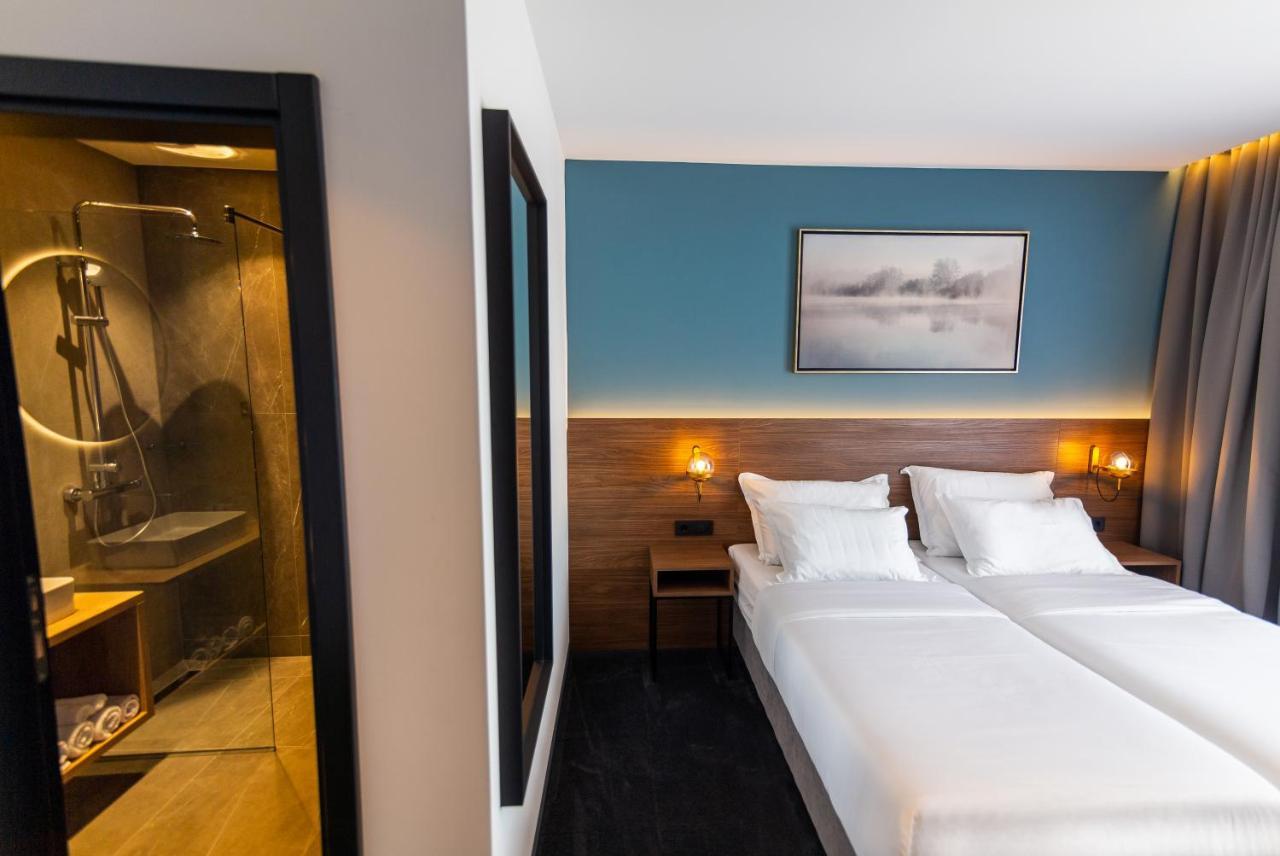 Boutique Rooms 76 Имотски Экстерьер фото